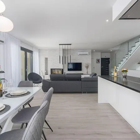 Colonia Comfortable Vila *