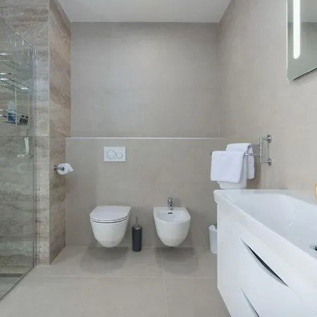 Colonia Comfortable Vila